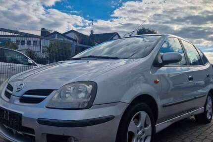 Nissan Almera 180.000 km 1.990 &euro; Rödermark 63322