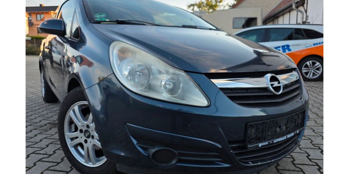 Opel Corsa 185.900 km 1.999 &euro; Zwenkau 04442