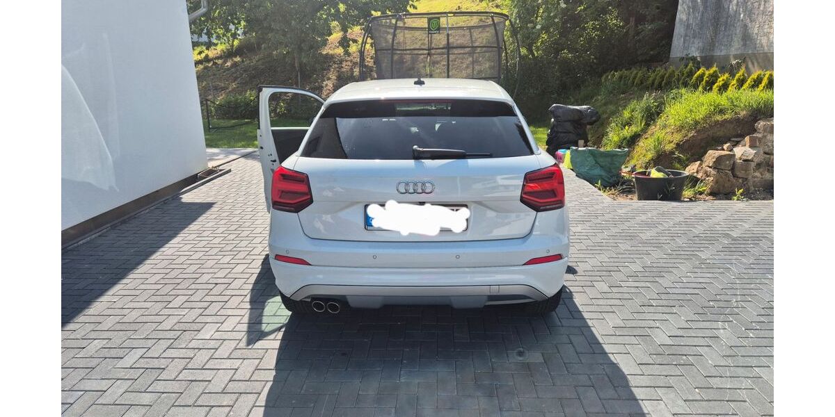 Audi Q2 120.000 km 16.500 &euro; Lübbecke 32312