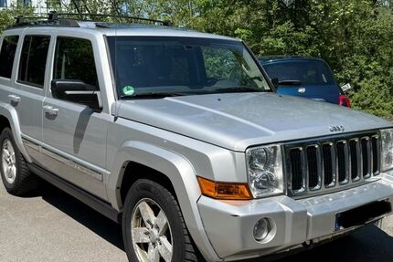 Jeep Commander 165.000 km 12.300 &euro; Putzbrunn 85640