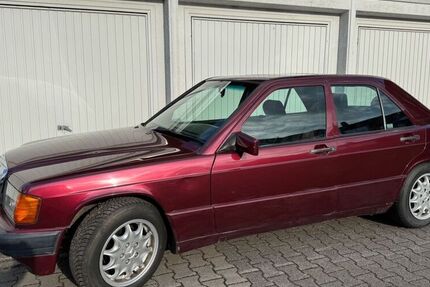 Mercedes 190