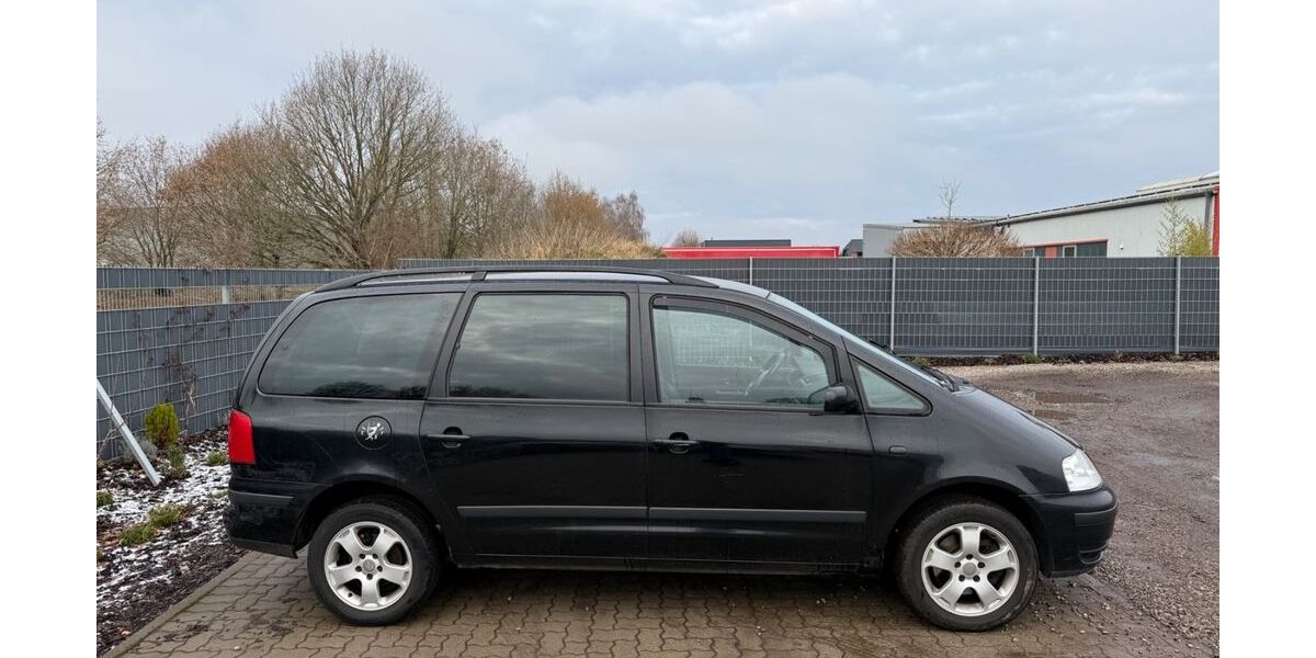 VW Sharan 357.000 km 1.899 &euro; Schleswig-Holstein - Neumünster 24539