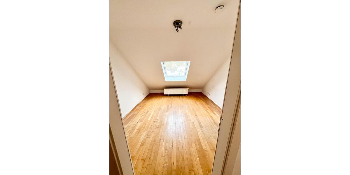 Maisonettenwohnung Eppstein - 4 Zimmer, 87 m&sup2;, 1.200&euro; | Angebot:26302611