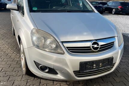 Opel Zafira 253.373 km 699 &euro; Paderborn 33106