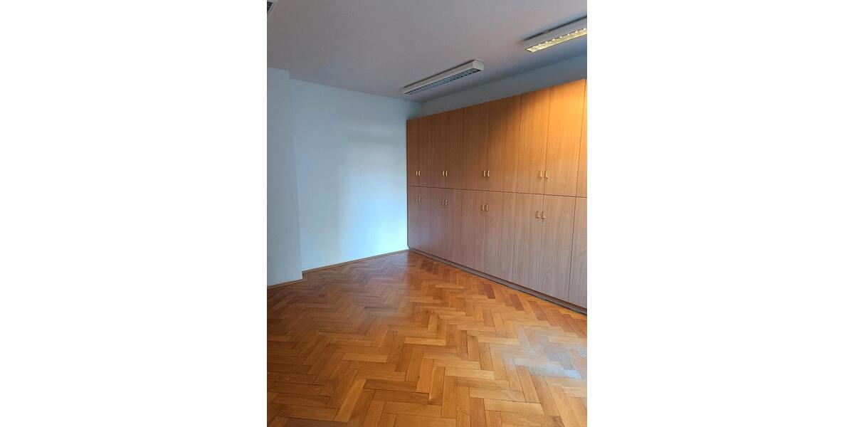 Gewerbeobjekt Chemnitz Kapellenberg - 820&euro; | Angebot:26402510