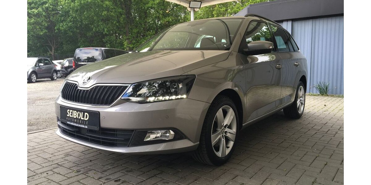 Skoda Fabia 42.774 km 14.480 &euro; Berlin 10315