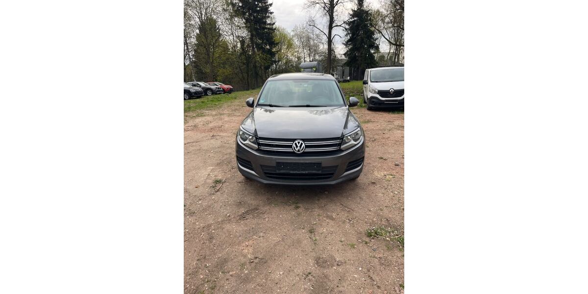VW Tiguan 214.547 km 6.700 &euro; Chemnitz 09120