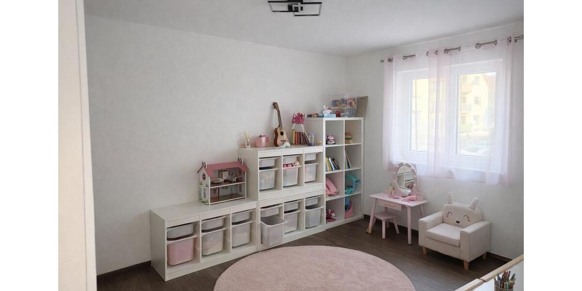 Erdgeschoßwohnung Trossingen - 4.5 Zimmer, 99 m&sup2;, 490.000&euro; | Angebot:26305463