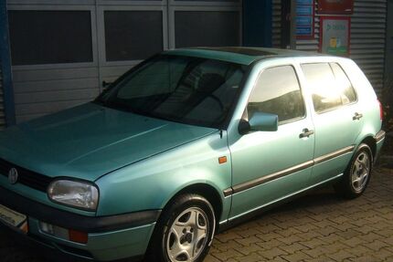 VW Golf 113.000 km 3.500 &euro; Pyrbaum-Schwarzach 90602