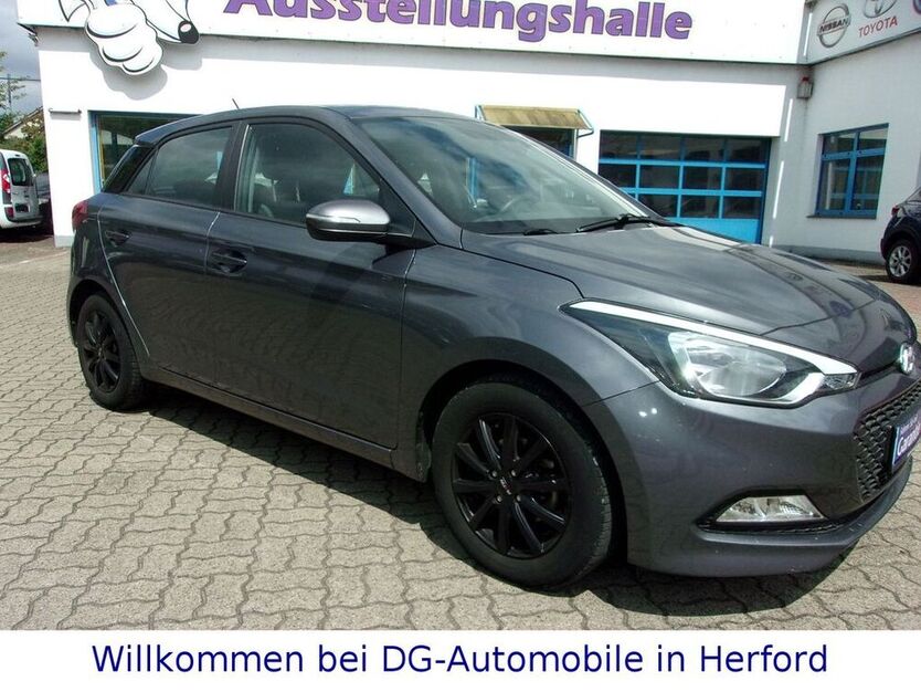 i20
