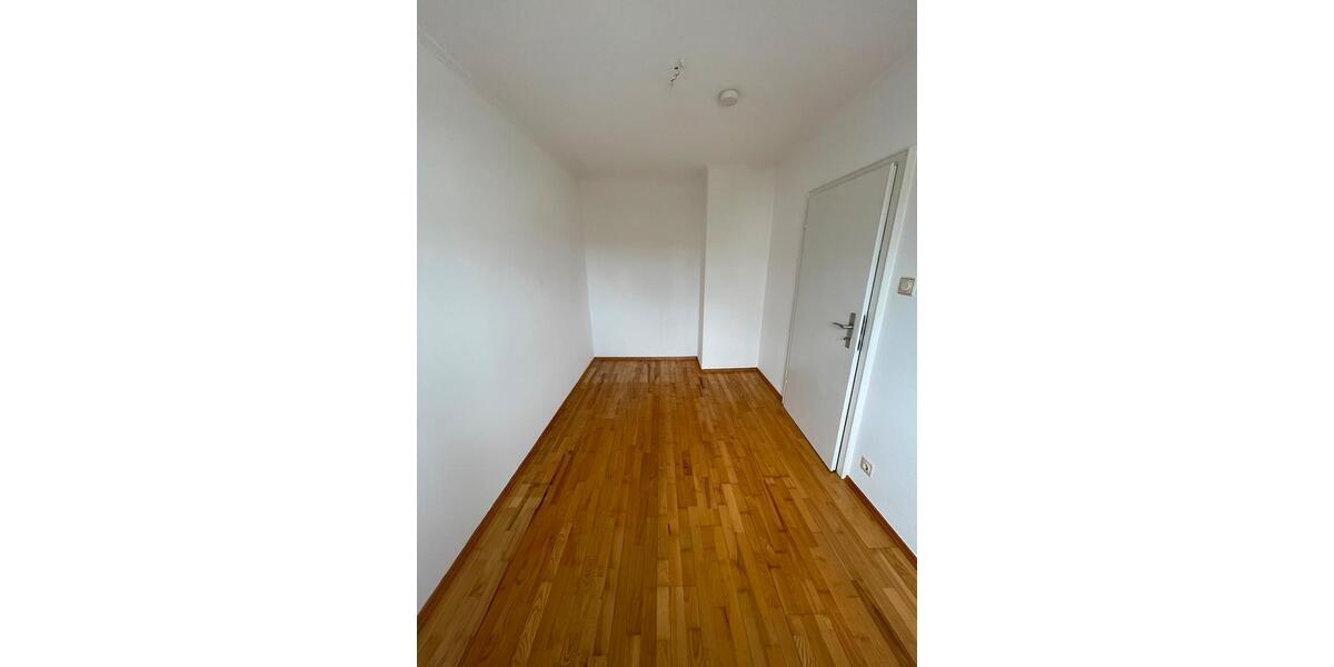 Doppelhaushälfte Dachau - 3 Zimmer, 95 m&sup2;, 1.670&euro; | Angebot:24835504