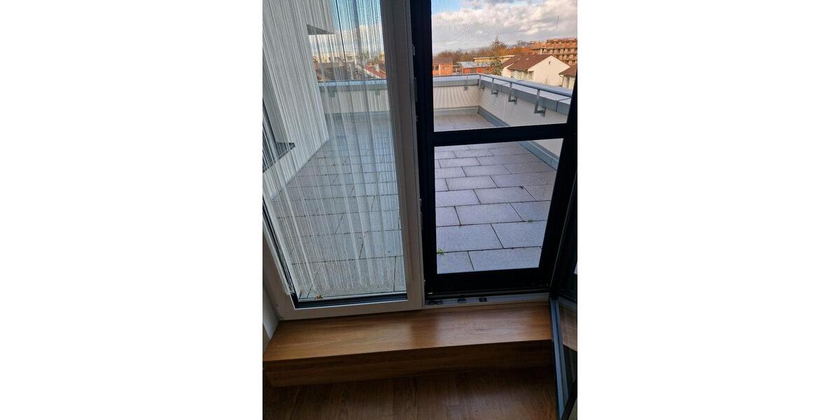 Etagenwohnung Freiburg im Breisgau Lehen - 2 Zimmer, 77 m&sup2;, 495.000&euro; | Angebot:26124324