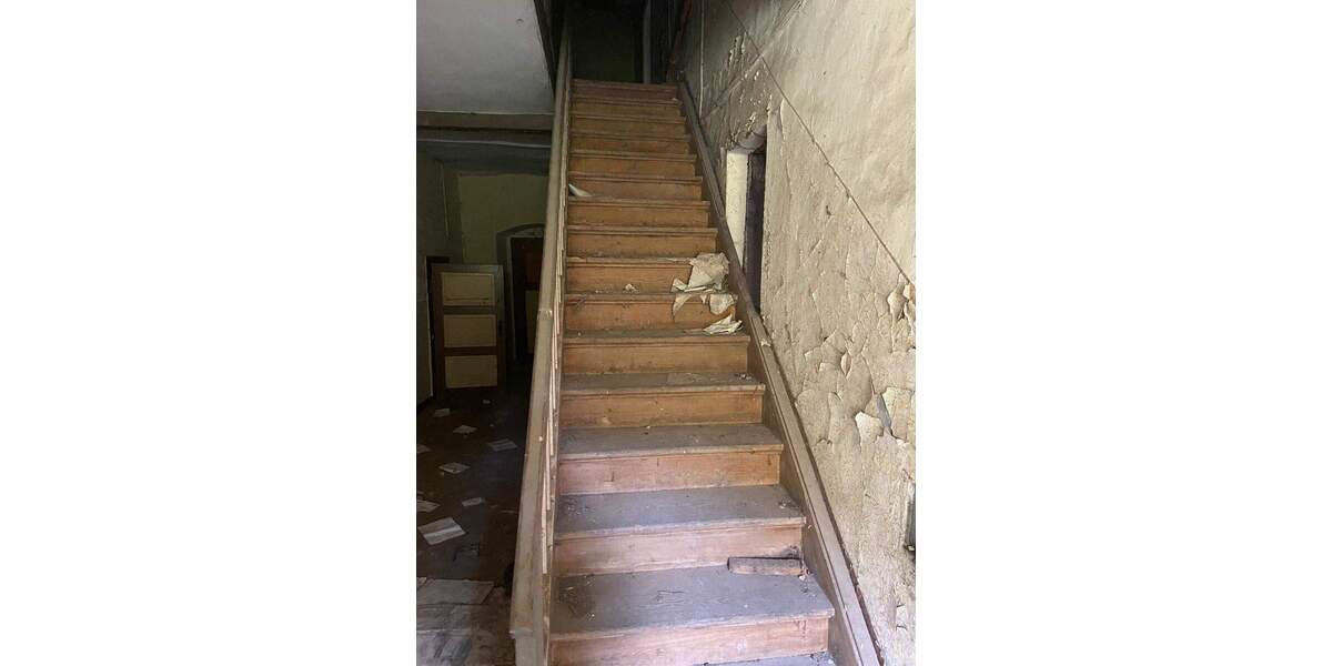 Mehrfamilienhaus, Wohnhaus Kaiserpfalz Wendelstein - 2 Zimmer, 400 m&sup2;, 150.000&euro; | Angebot:26878663