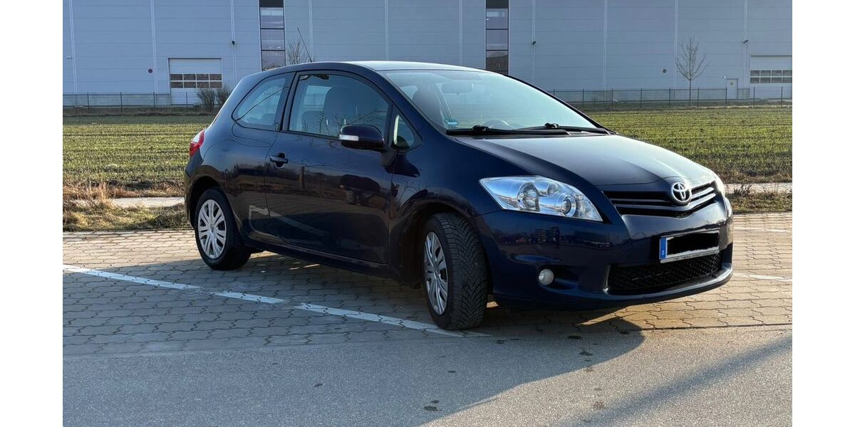 Toyota Auris 123.600 km 4.895 &euro; Moosburg 85368