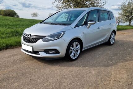 Opel Zafira 107.000 km 13.199 &euro; Nauort 56237