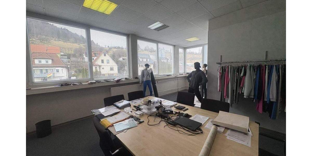 Gewerbeobjekt Albstadt Truchtelfingen - 700.000&euro; | Angebot:23482424