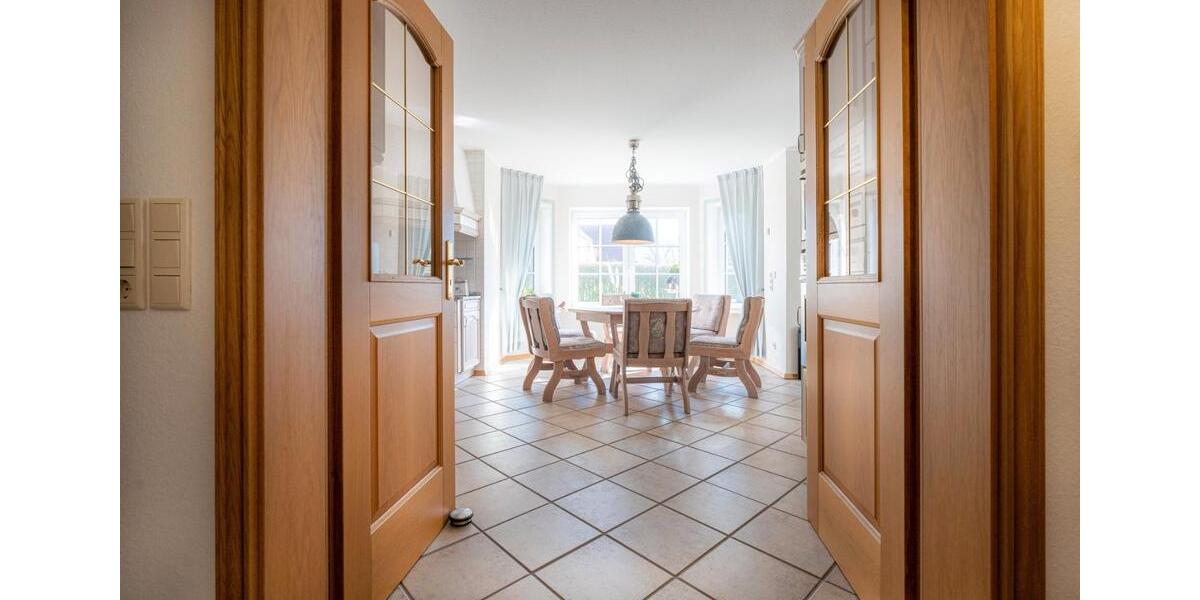 Erdgeschoßwohnung Garding - 3 Zimmer, 133 m&sup2;, 398.000&euro; | Angebot:27096242