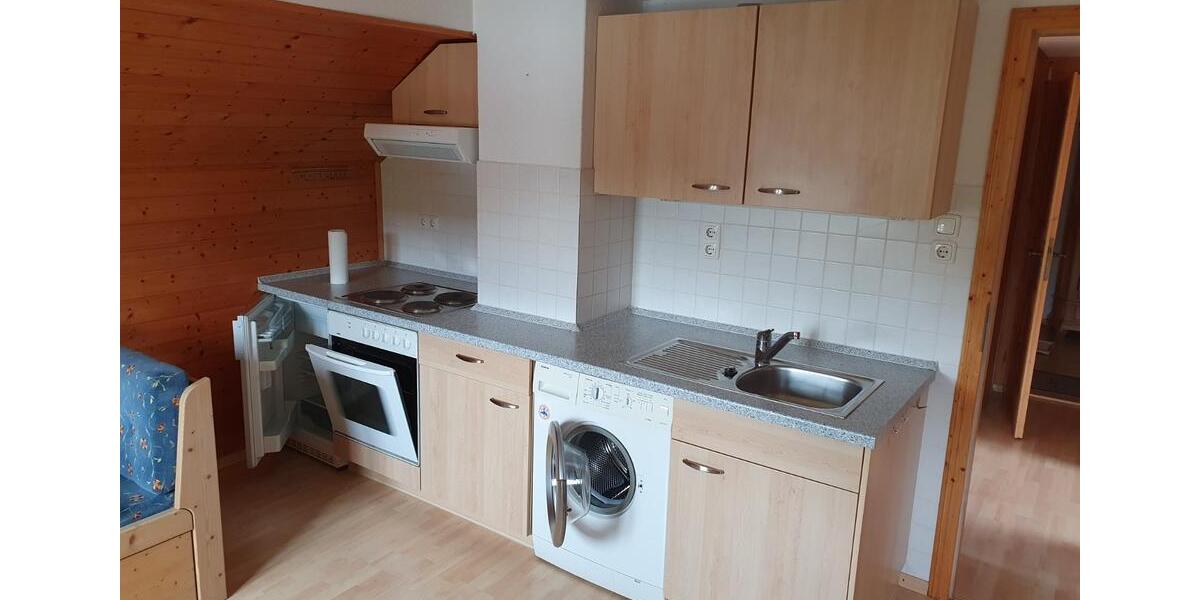 Charmantes 1,5-Zimmer DG-Apartment und optionaler Garage 1.5 zimmer