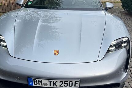 Porsche Taycan 60.000 km 54.900 € Frechen 50226