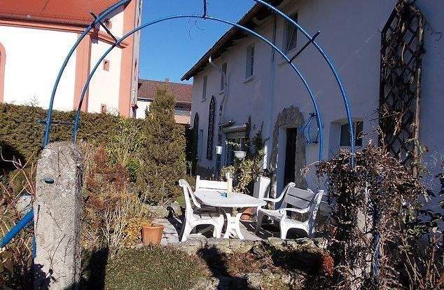 Einfamilienhaus Eiterfeld Ufhausen - 4 Zimmer, 86 m&sup2;, 120.000&euro; | Angebot:26028466