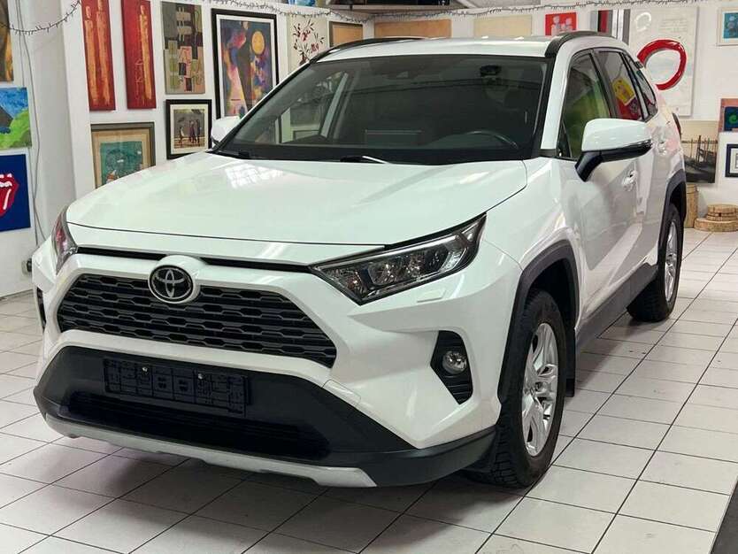 RAV 4