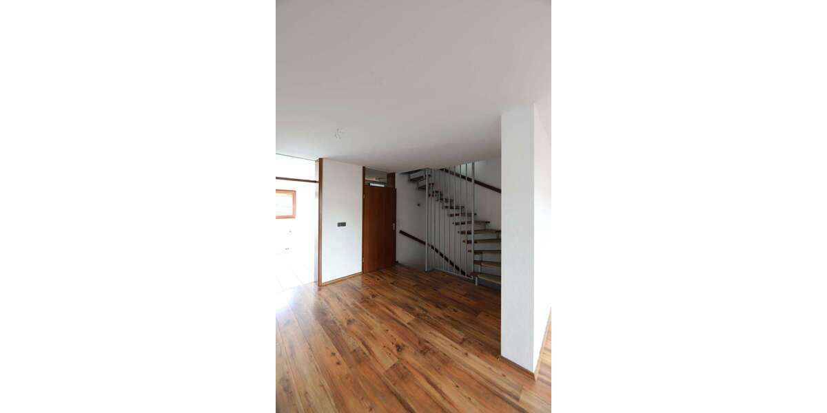 Reihenmittelhaus mit Garten in ruhiger Lage – ideal für Familien 5 zimmer