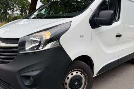 Opel Vivaro 228.000 km 6.999 &euro; Soltau 29614