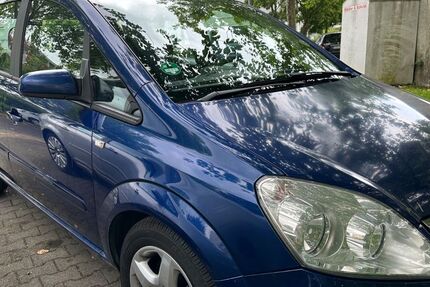 Opel Zafira 317.000 km 1.900 &euro; Idstein 65510