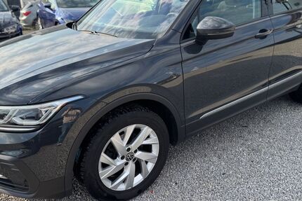 VW Tiguan 116.970 km 24.999 &euro; Eggenstein 76344