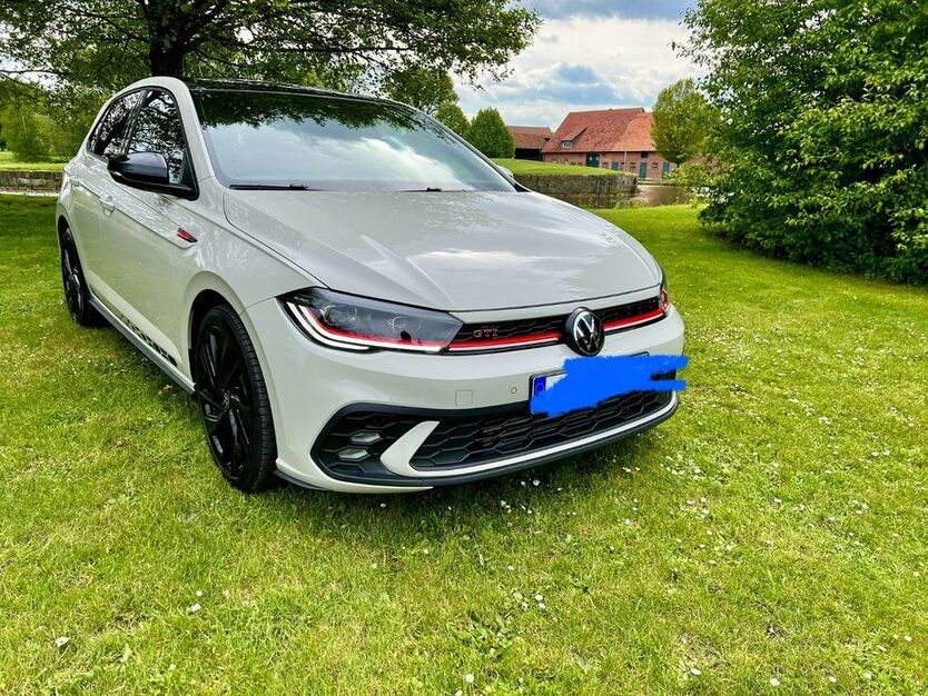 VW Polo 5.500 km 31.699 € Paderborn 33102