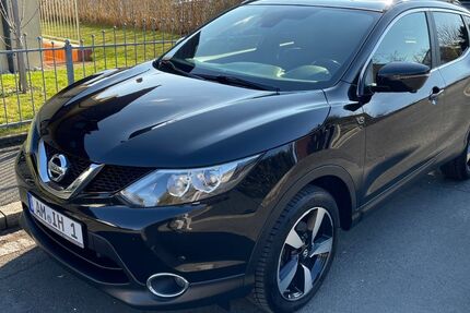 Nissan Qashqai 136.000 km 9.999 &euro; Amberg 92224
