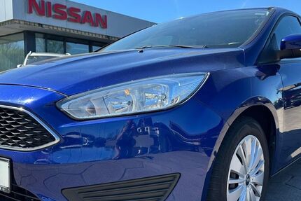 Ford Focus 130.000 km 7.490 &euro; Schuby 24850