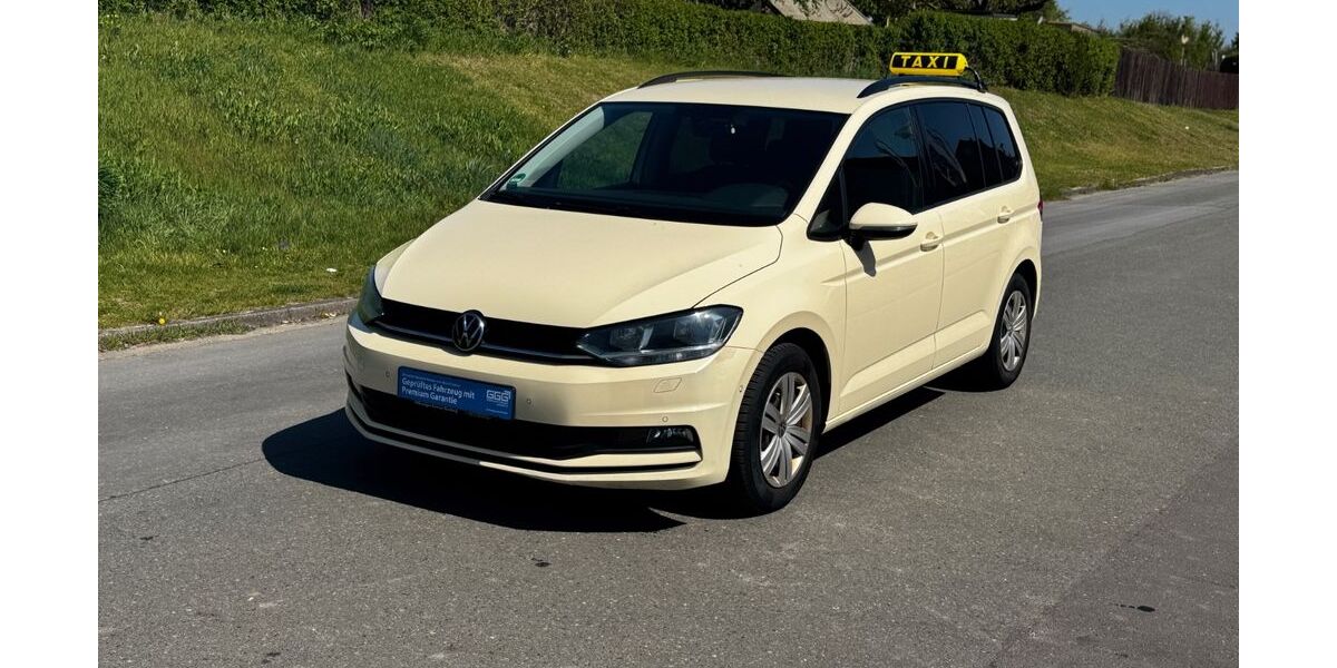 VW Touran 256.000 km 11.800 &euro; Hildesheim 31135