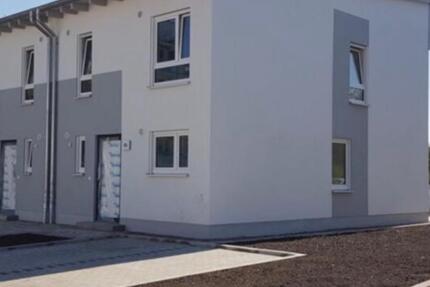 Haus Eisenach - 4 Zimmer, 105 m&sup2;, 1.200&euro; | Angebot:24510102