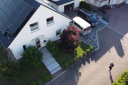 Haus Eschwege - 5 Zimmer, 120 m&sup2;, 320.000&euro; | Angebot:24352933