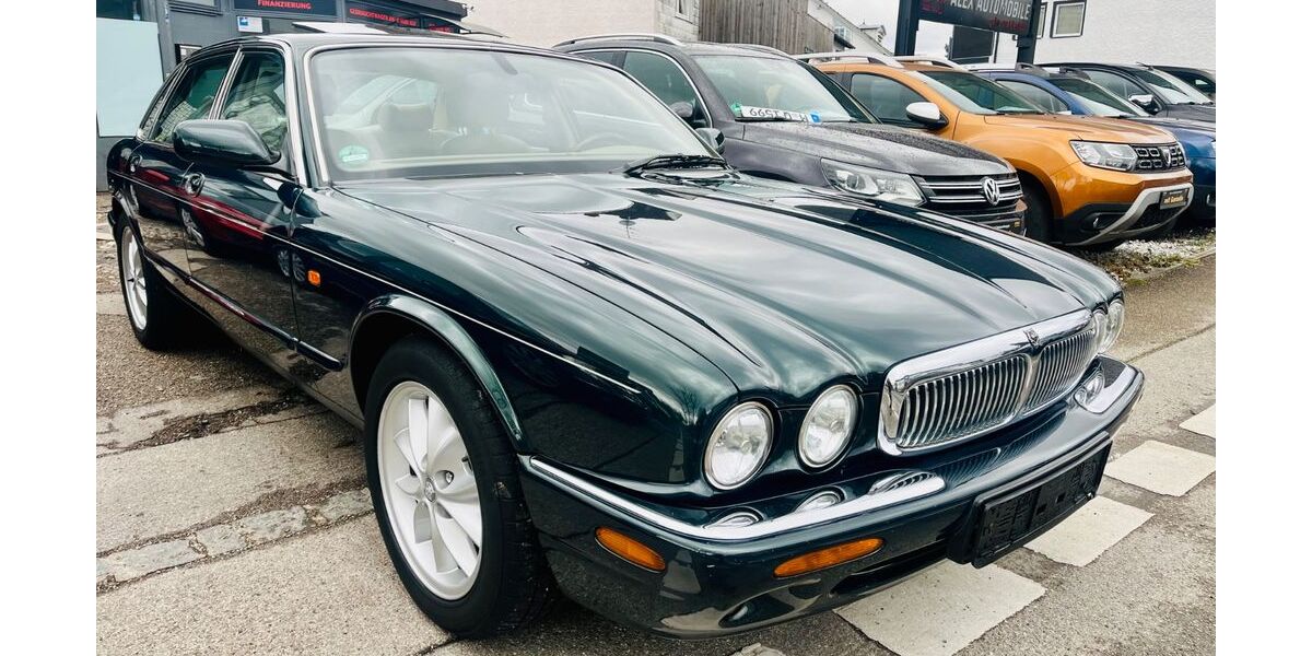 Jaguar XJ 157.000 km 9.900 € München 81825