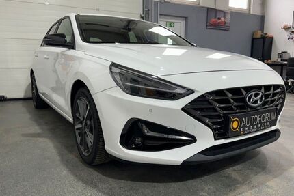 Hyundai i30 90.000 km 14.490 &euro; Knittlingen 75438
