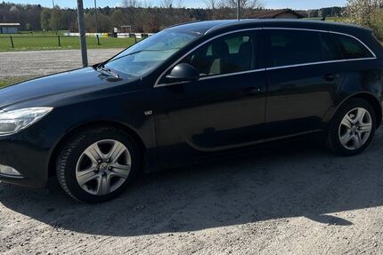 Opel Insignia 205.000 km 4.200 &euro; Eichenbühl 63928
