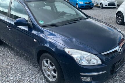 Hyundai i30 236.000 km 1.350 &euro; Derenburg 38895