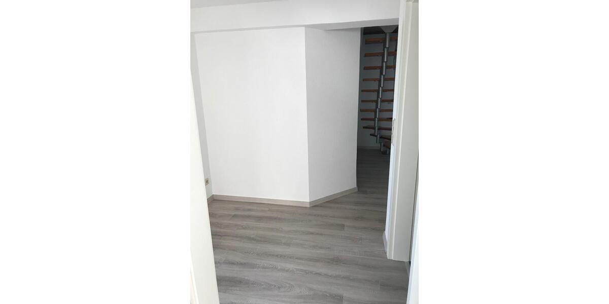 Maisonettenwohnung Bad Sobernheim - 4 Zimmer, 100 m&sup2;, 875&euro; | Angebot:25422555