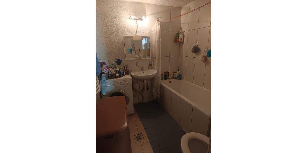 Etagenwohnung Apolda - 2 Zimmer, 51 m&sup2;, 500&euro; | Angebot:26398900