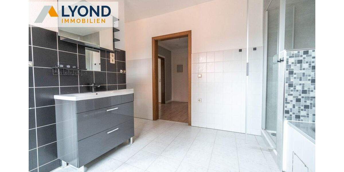 Großzügiges Einfamilienhaus mit Einliegerwohnung - vielseitig nutzbar und modernisiert in zentraler Lage 7 zimmer