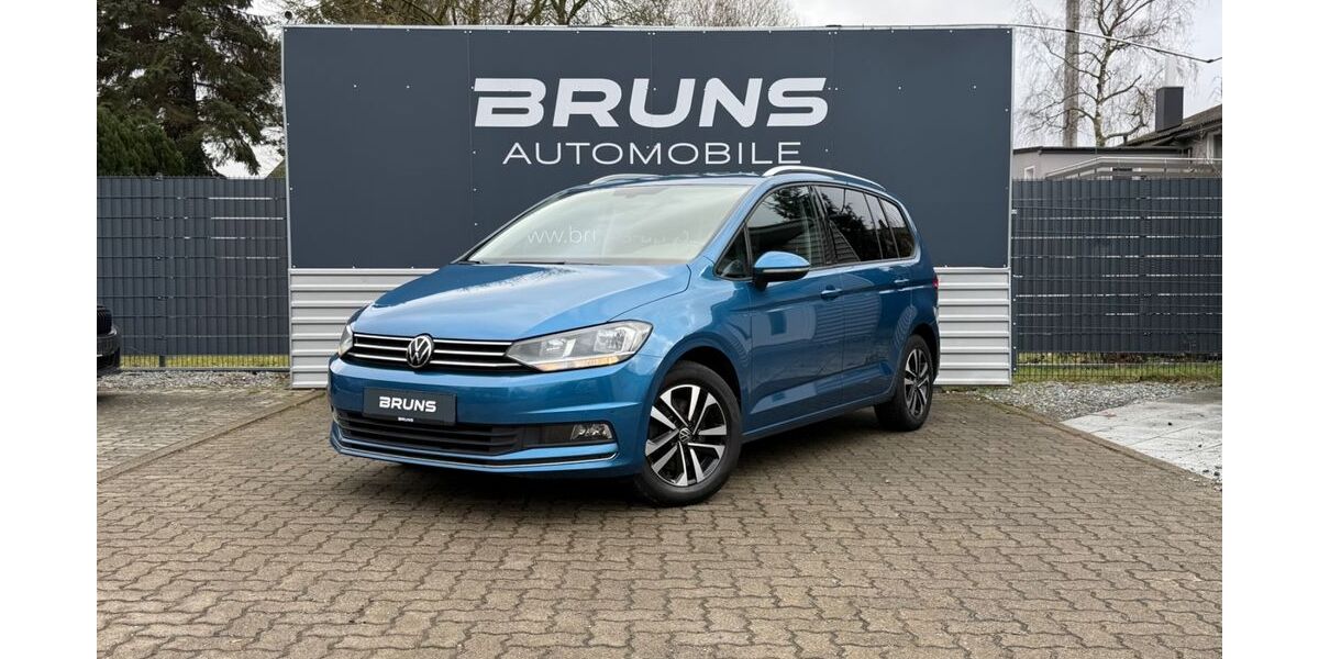 VW Touran 108.620 km 22.990 &euro; Lübeck 23560