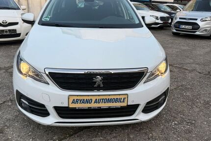 Peugeot 308 136.000 km 9.800 &euro; Bonn 53123