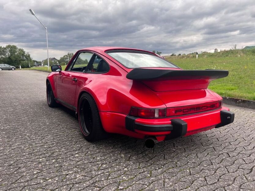 911 Urmodell