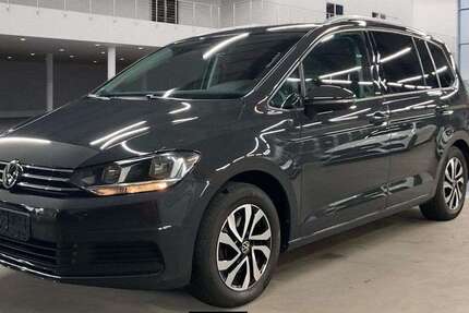 VW Touran 87.100 km 24.990 &euro; Schortens 26419