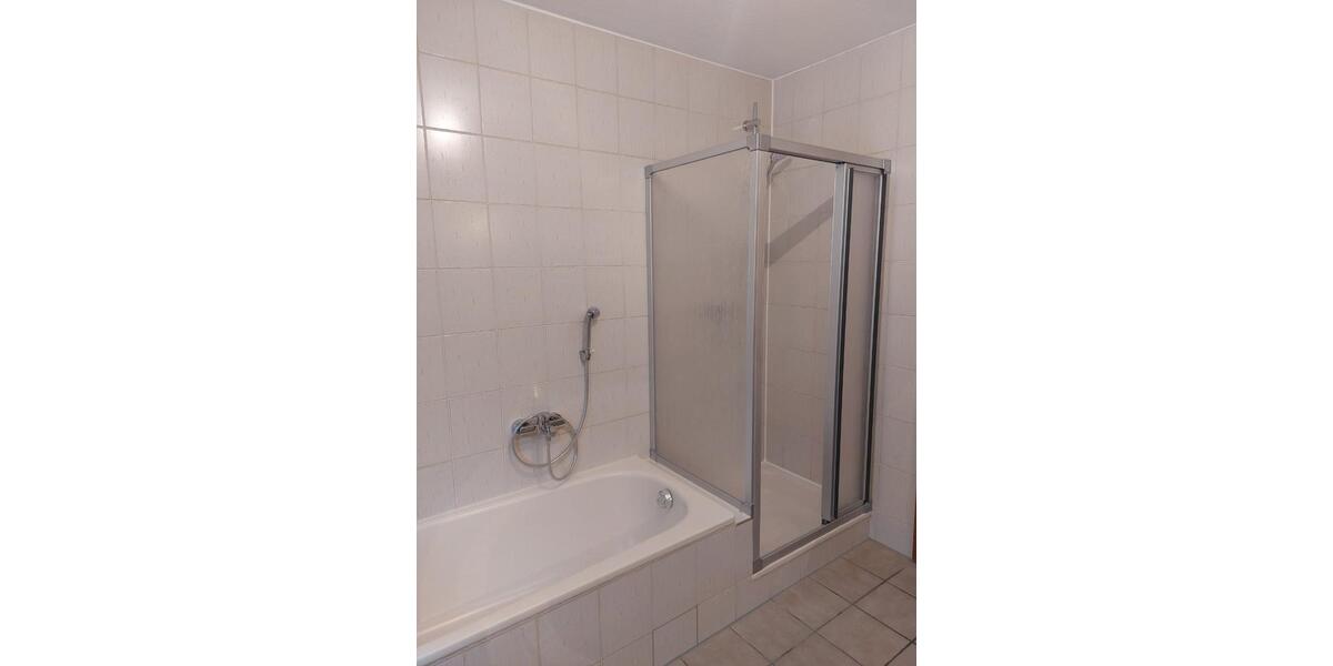 2 Zimmer ELW Wohnung mit großer Terrasse in Gussenstadt 2 zimmer