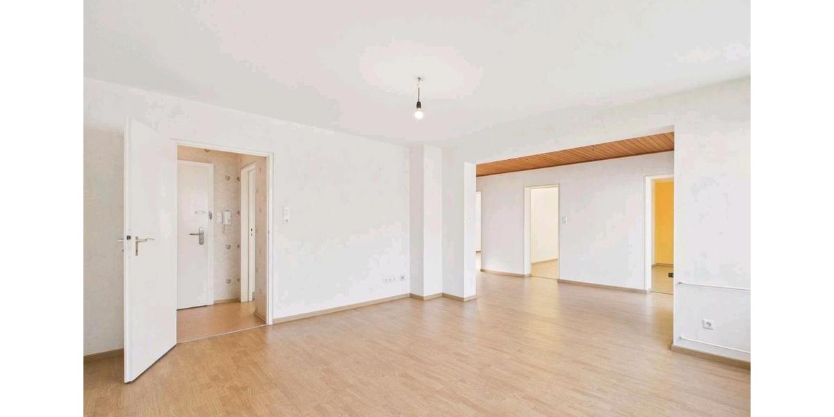 Etagenwohnung Lahr (Schwarzwald) - 4 Zimmer, 88 m&sup2;, 1.400&euro; | Angebot:26644317