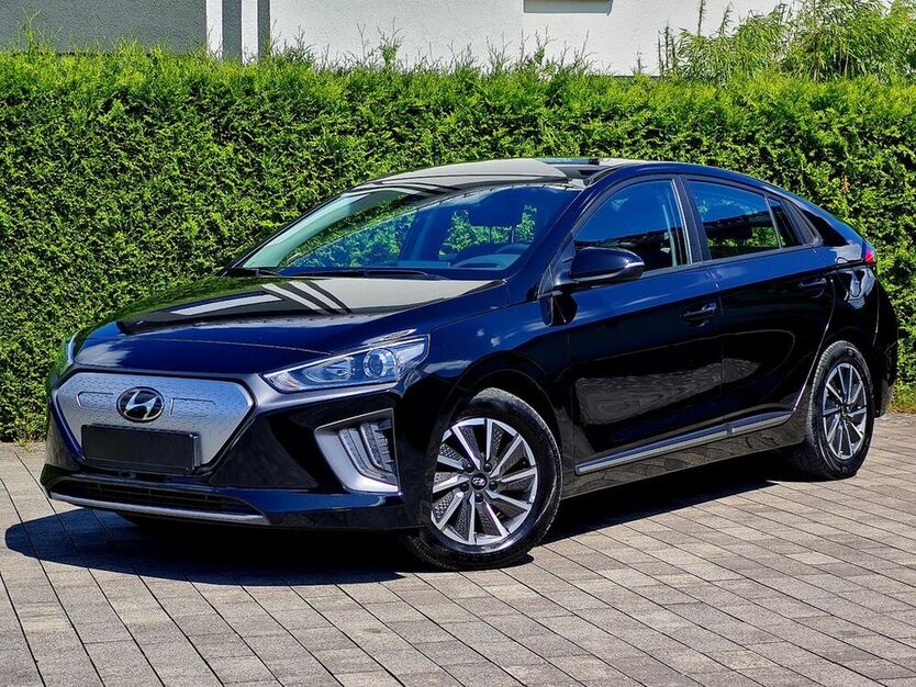 IONIQ