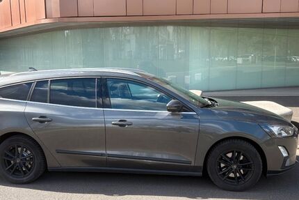 Ford Focus 123.000 km 10.500 &euro; Siegburg 53721